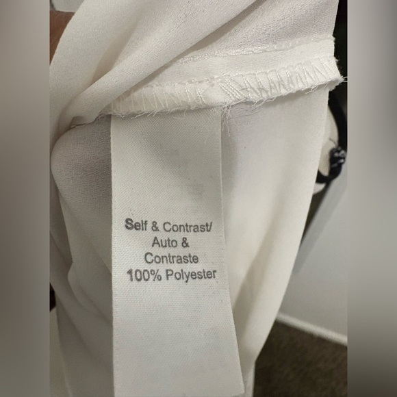 Maurices White and Black Sleeveless Blouse - Picture 6 of 6